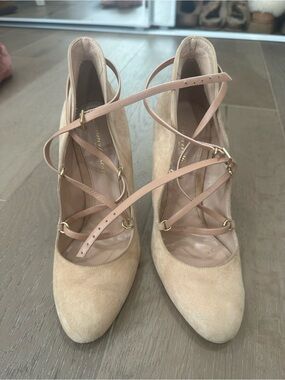 Gianvito Rossi Beige Suede Pointed Pumps with Nude Cross-Strap Ankle Wrap